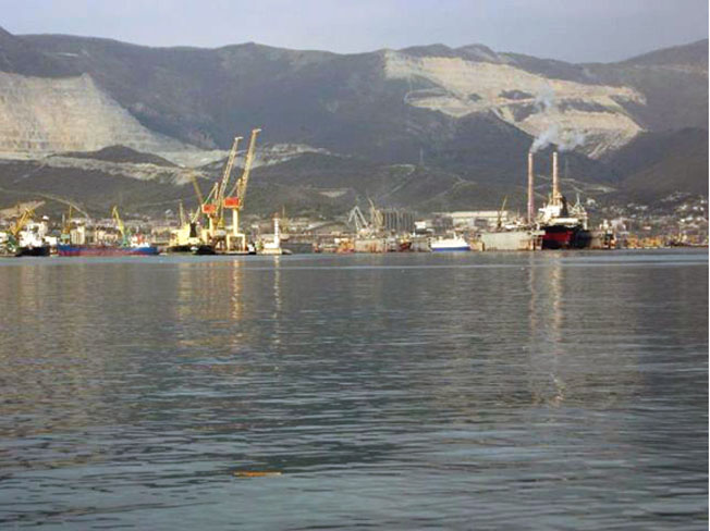 portos marítimos da Rússia - porto de Novorossiysk no Mar Negro
