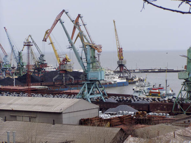 portos marítimos da Rússia - porto de Taganrog no Mar de Azov