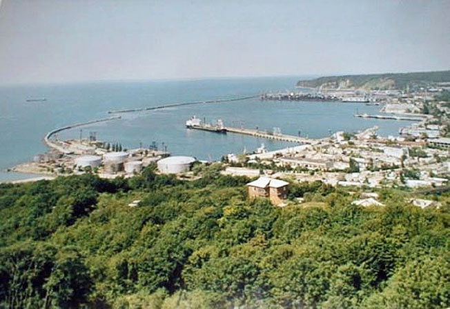 portos marítimos da Rússia - vista do porto de Tuapse no Mar Negro