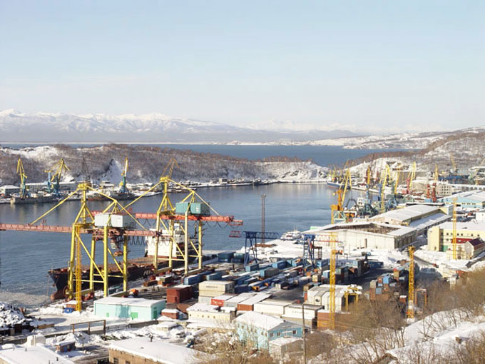 portos marítimos da Rússia - porto de Petropavlovsk-Kamchatsky no Oceano Pacífico