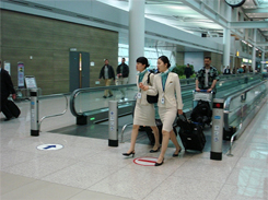um terminal de passageiros do aeroporto internacional pulkovo em são petersburgo - rússia