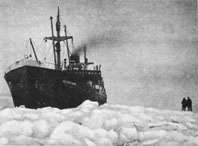 quebra-gelo soviético Chelyuskin no Ártico