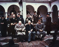 Segunda Guerra Mundial - Churchill, Roosevelt e Stalin na Conferência de Ialta