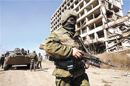 história da Rússia moderna - soldados russos na cidade chechena