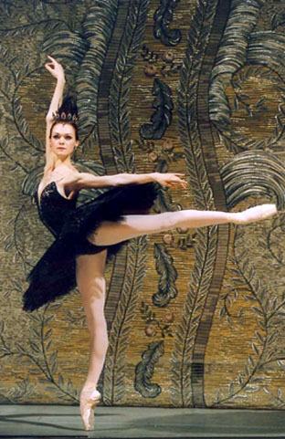 cultura da Rússia - bailarina Uliana Lopatkina na cena do teatro Mariinski em São Petersburgo